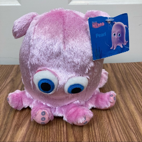 pearl stuffed animal finding nemo